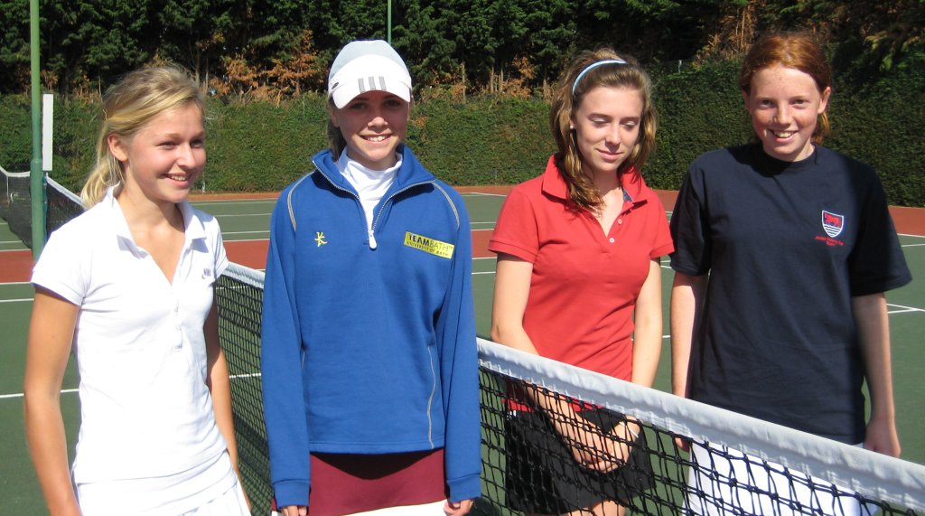 Charlotte Burrows/Lauren Hill & Molly Geach/Pip Rowe