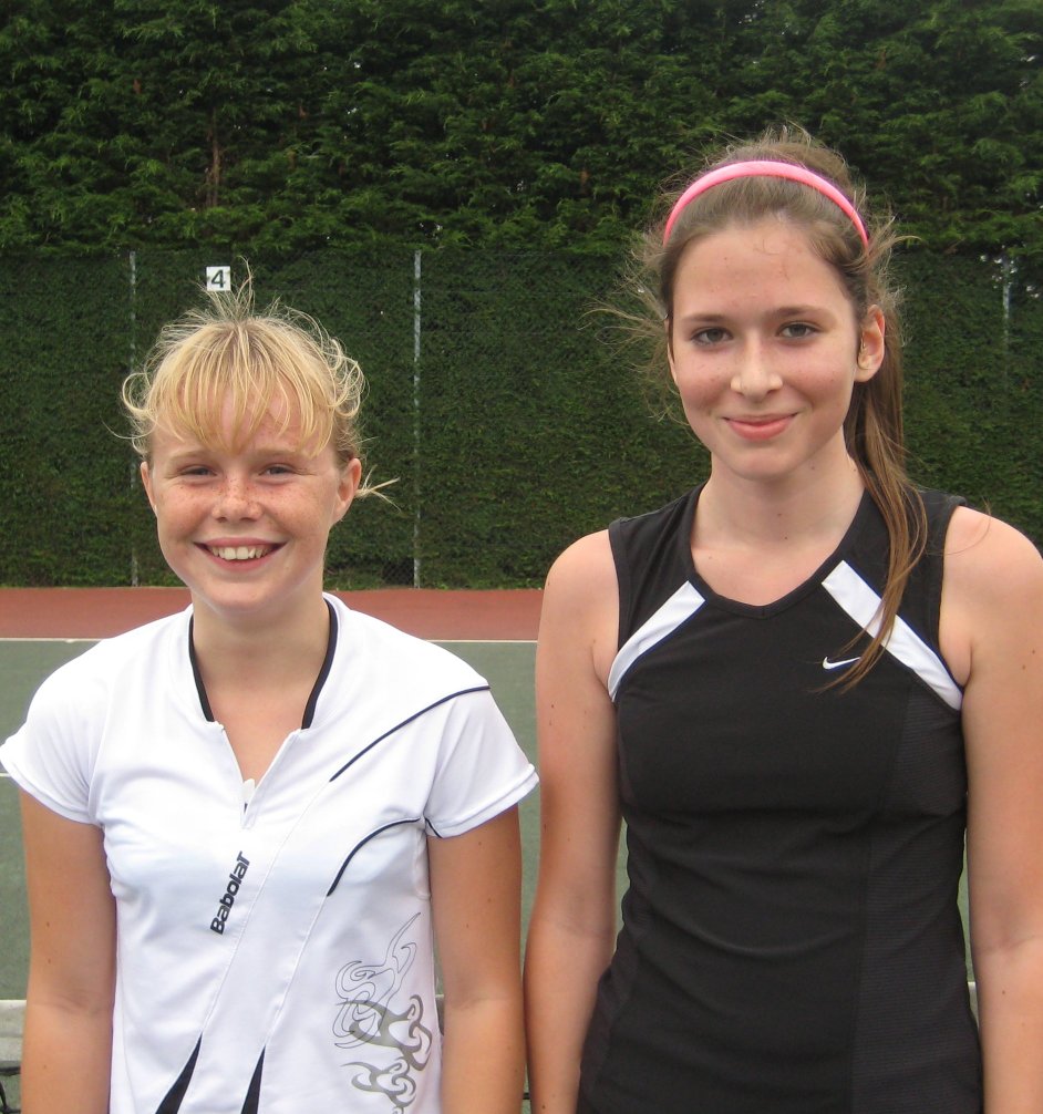 Molly Line & Rebecca Carmen