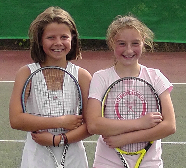 Eliza Brown & Amelia Efthimiou