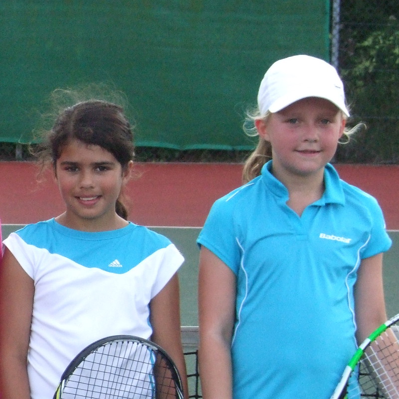 Tillie Reid & Zara Burnley