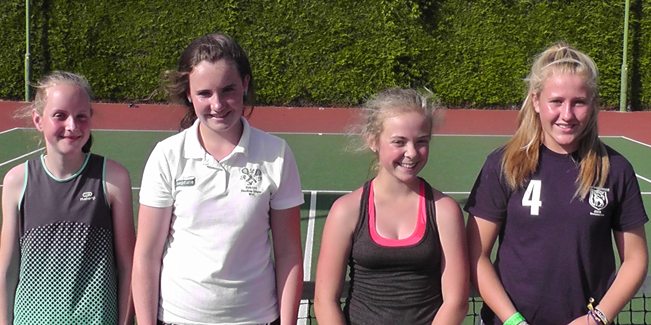 Juliette Ainslie & Hatty Harries-Jones, Poppy Watkins & Annabelle Roberts