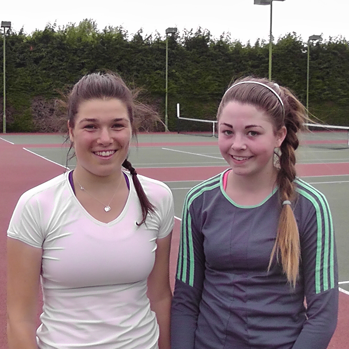 Alex Boardman(RU) & Jade Carpenter(W)